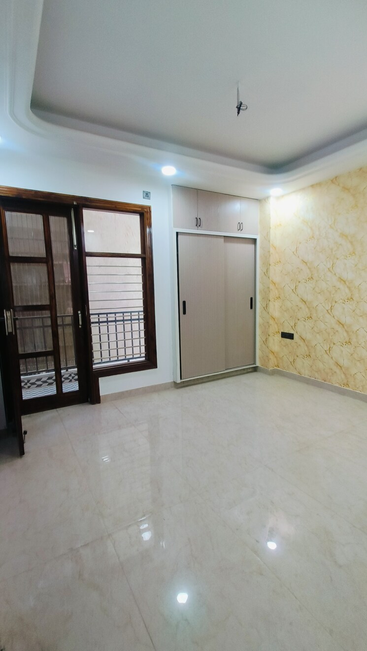 Room, fidato-honour-homes 3 Bedroom 133 Sq.Yd. Builder Floor In Sector 89 Faridabad 8636937