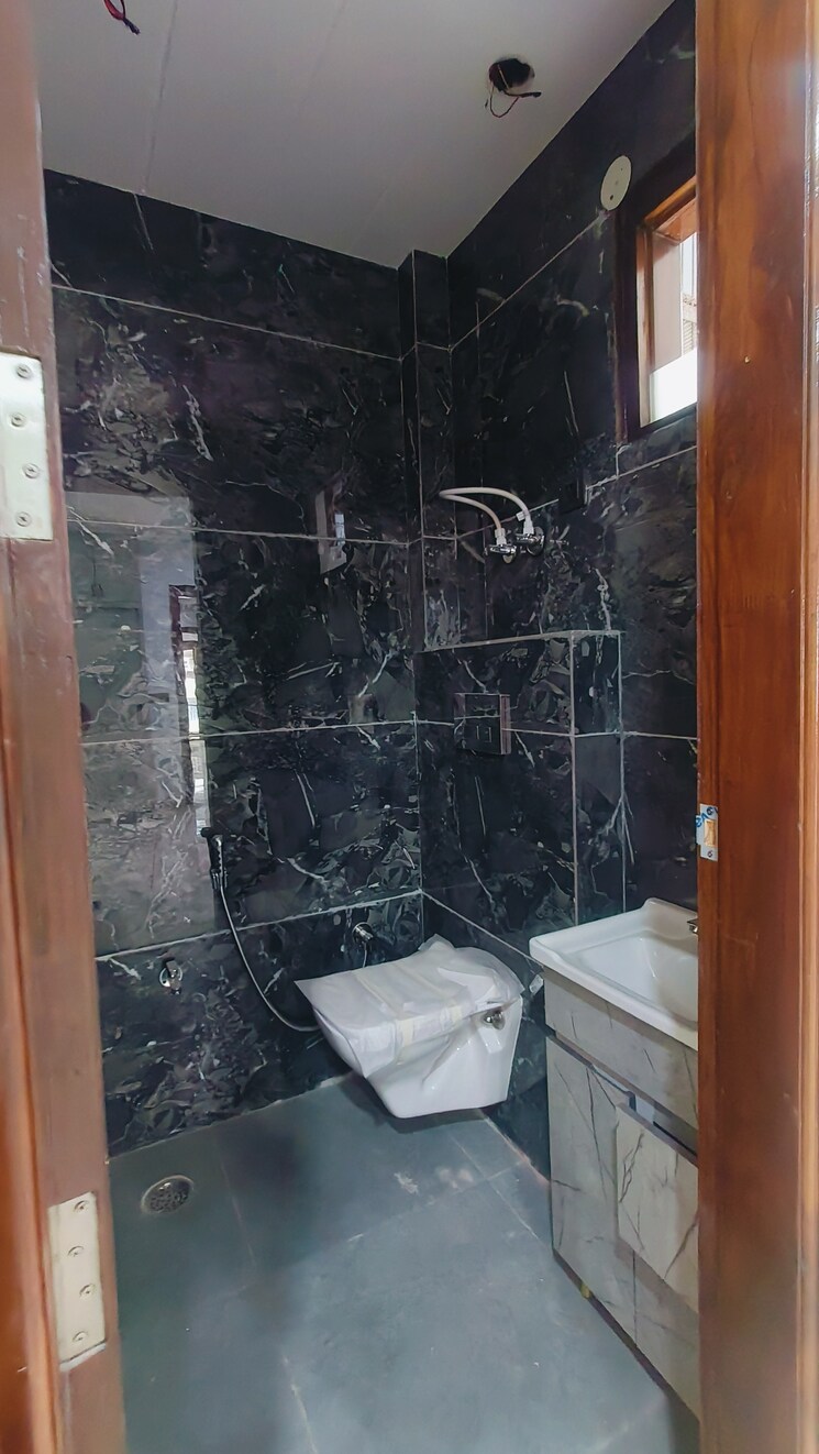 Balcony, fidato-honour-homes 3 Bedroom 133 Sq.Yd. Builder Floor In Sector 89 Faridabad 8636937