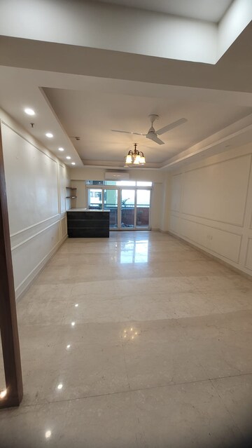 4 BHK Apartment For Rent in Parx Laureate, Sector 108