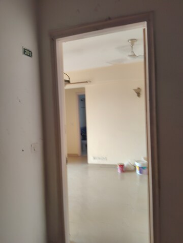 Room in 3 BHK Apartment at Eros Wembley Estate, Sector 50 – for Rent