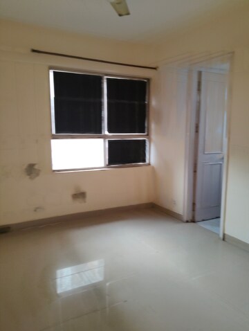Room in 2 BHK Apartment at Eros Wembley Estate, Sector 50 – for Rent