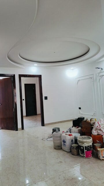 Building Lobby in 3 BHK Builder Floor at Fidato Honour Homes, Sector 89 – for Rent