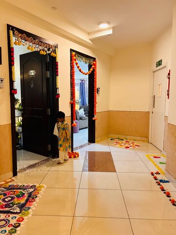 2 BHK Apartment For Rent in Prestige Lakeside Habitat, Varthur