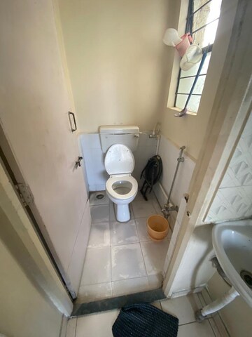 Bathroom in 1 BHK Apartment at Kothrud – for Rent