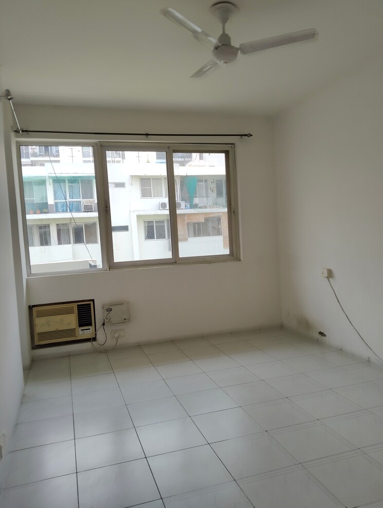 Room, vatika-city 3 Bedroom 1774 Sq.Ft. Apartment In Sector 49 Gurgaon 8637031