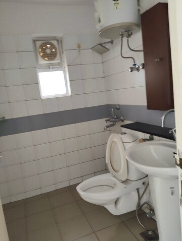 Bathroom in 3 BHK Apartment at Vatika City, Sector 49 – for Rent