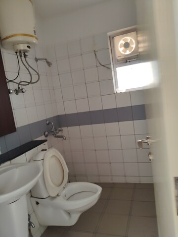 Bathroom in 3 BHK Apartment at Vatika City, Sector 49 – for Rent