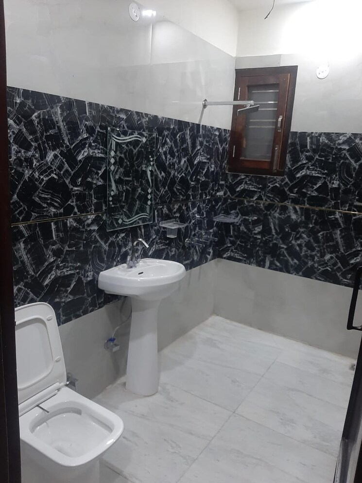 Master Bedroom, gmada-eco-city 3 Bedroom 1800 Sq.Ft. Builder Floor In North Mullanpur Chandigarh 8637072