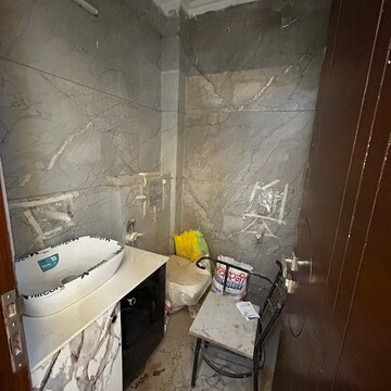 Bathroom in 2 BHK Builder Floor at Masjid Moth – for Rent