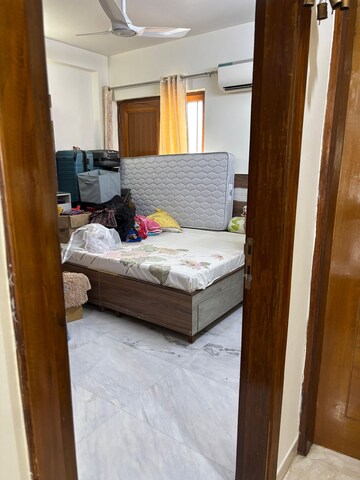 Bedroom in 2 BHK Builder Floor at Ansal Sushant Apartments, Sushant Lok I – for Rent
