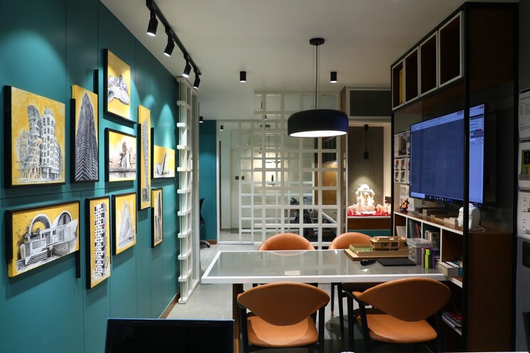 Team Area, navrangpura Commercial Office Space 726 Sq.Ft. In Navrangpura Ahmedabad 8637145