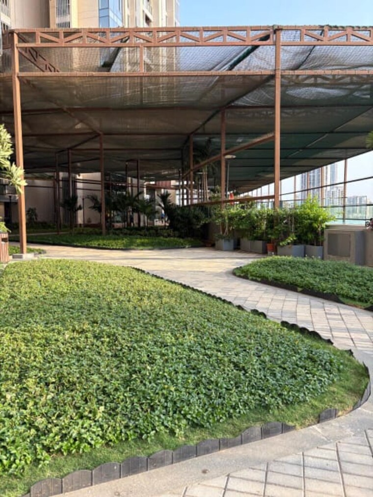 Garden, piramal-aranya 3 Bedroom 1380 Sq.Ft. Apartment In Byculla Mumbai 8637201