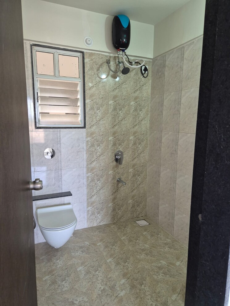 Bathroom, mantra-29-gold-coast 2 Bedroom 735 Sq.Ft. Apartment In Tingre Nagar Pune 8637202