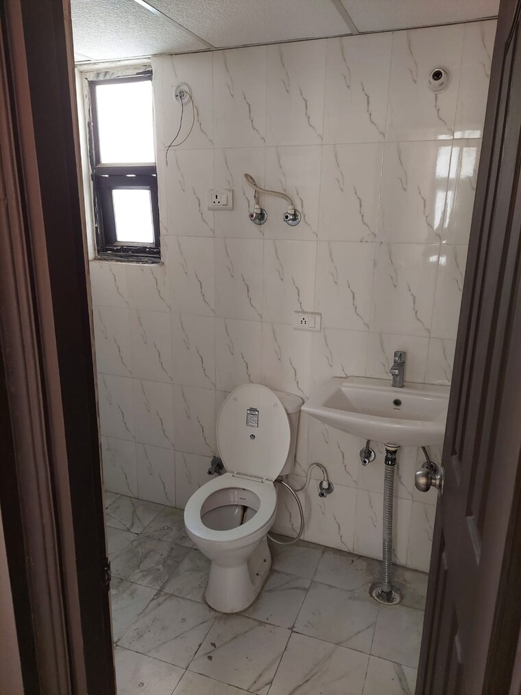 Master Bedroom, javin-raj-empire 4 Bedroom 2650 Sq.Ft. Apartment In Raj Nagar Extension Ghaziabad 8637249