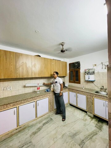 3 BHK Builder Floor For Rent in Freedom Fighters Enclave
