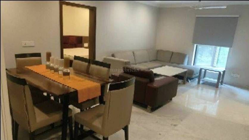 1 BHK + Extra Room Apartment For Rent in Shanta Complex