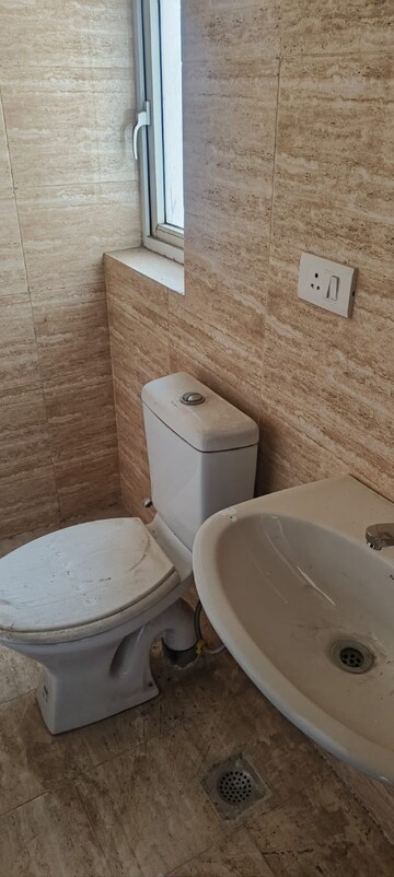 Bathroom in 3.5 BHK Apartment at BPTP Park Elite Premium, Sector 84 – for Sale