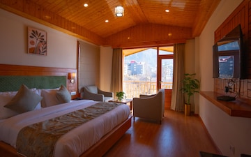 2.5 BHK Builder Floor For Rent in Smart World Gems, Sector 89