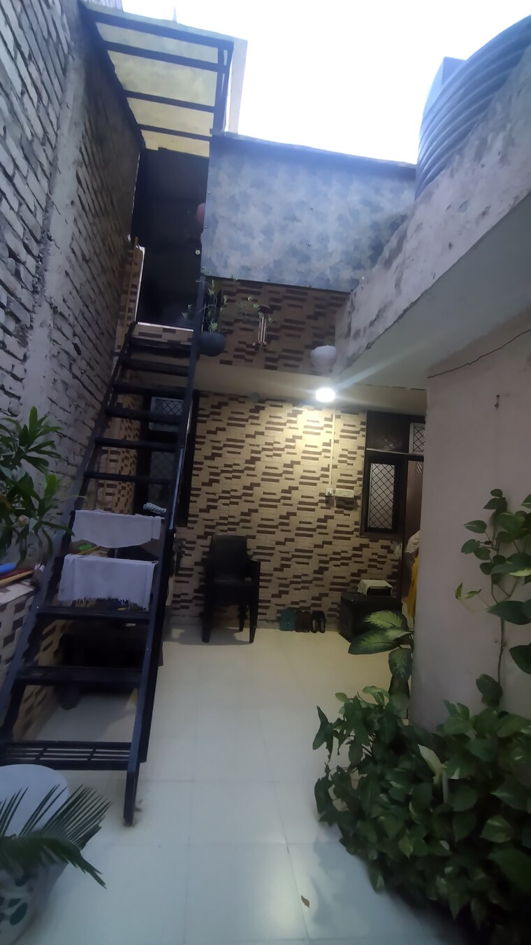 Exterior View, govindpuri 2 Bedroom 900 Sq.Ft. Builder Floor In Govindpuri Delhi 8637346
