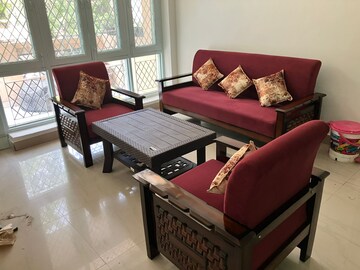 Bedroom in 3 BHK Builder Floor at Ardee City, Sector 52 – for Rent