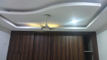Furnished Amenities in 4 BHK Builder Floor at Govindpuri – for Sale
