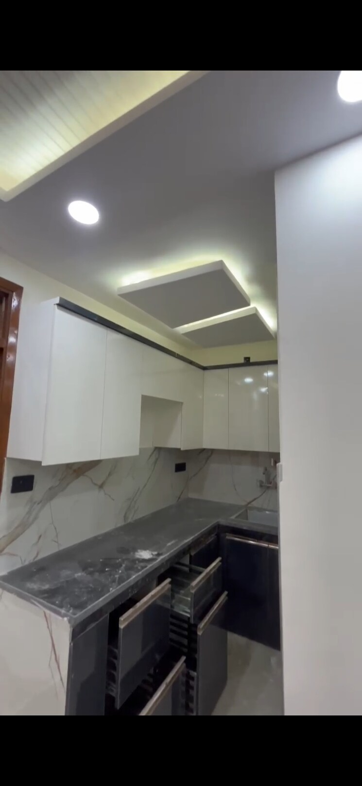 Kitchen, govindpuri 1.5 Bedroom 40 Sq.Yd. Builder Floor In Govindpuri Delhi 8637514