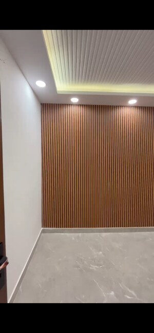 Living Room in 1.5 BHK Builder Floor at Govindpuri – for Sale