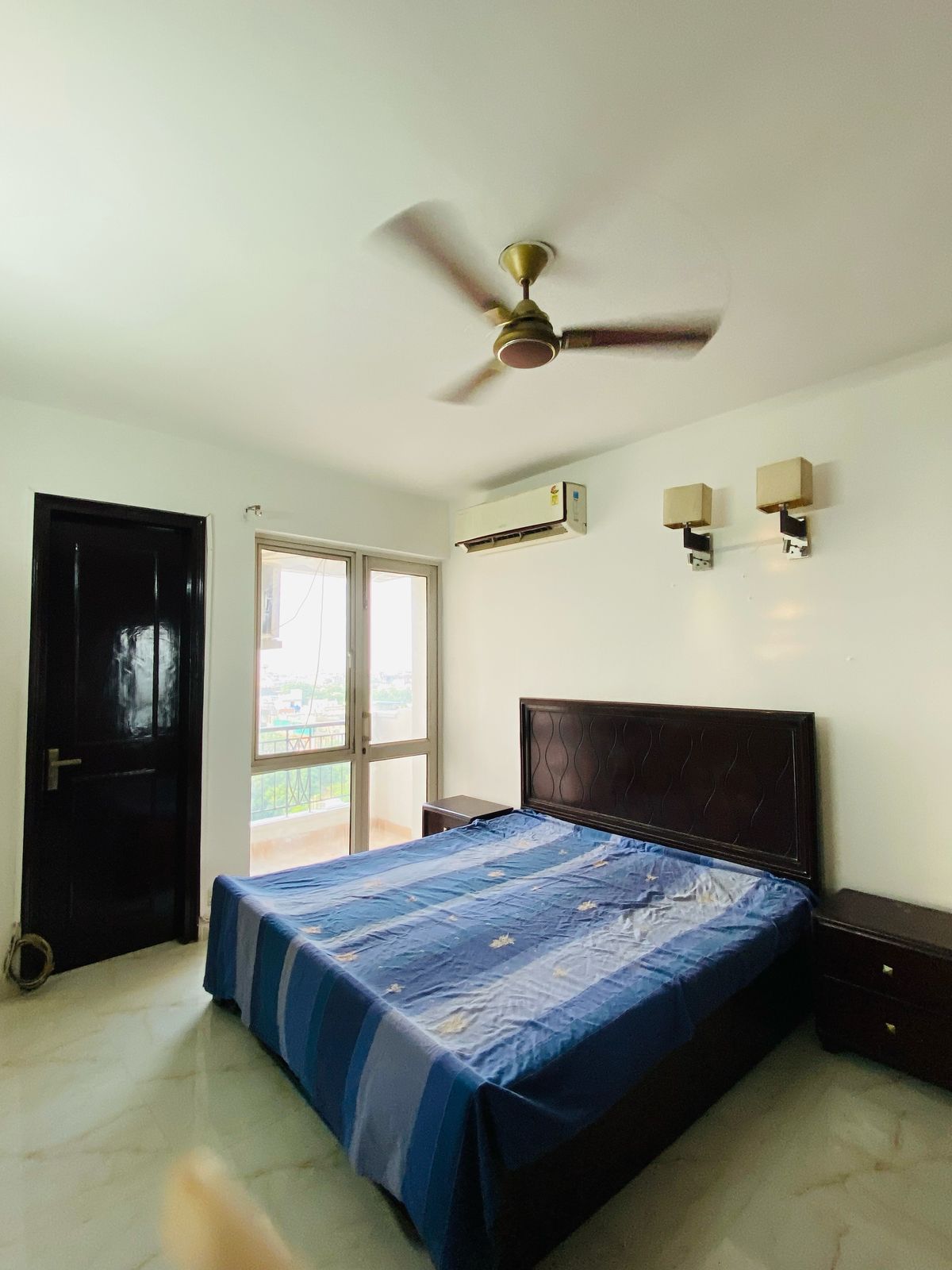 3 BHK + Extra Room Apartment For Rent in Eros Wembley Estate