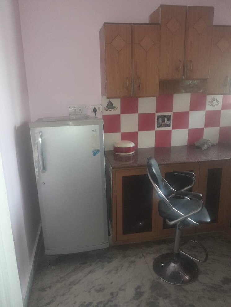 Bathroom, mohit nagar 2 Bedroom 1200 Sq.Ft. Builder Floor In Mohit Nagar Dehradun 8637565