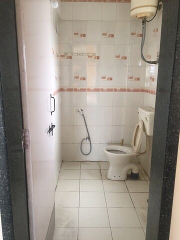 Bathroom in 2 BHK Apartment at Mayur Colony – for Rent