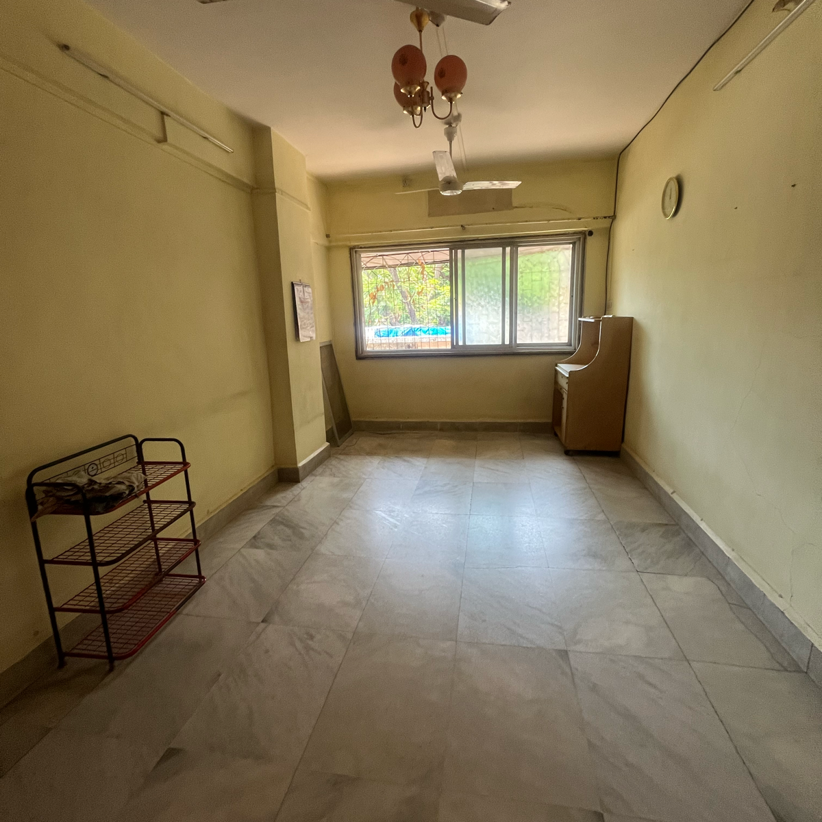 1 BHK Apartment For Rent in Estee Geejay Apartments