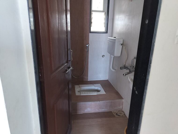 Bathroom, sai-ambience-sai-vision 2 Bedroom 989 Sq.Ft. Apartment In Pimple Saudagar Pune 8637620