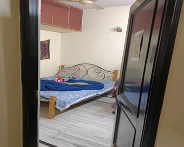 Bathroom in 2 BHK Independent House at Lajpat Nagar 4 – for Rent