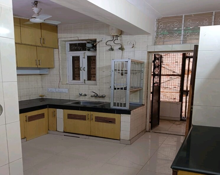 Kitchen, lajpat nagar 4 2 Bedroom 900 Sq.Ft. Independent House In Lajpat Nagar 4 Delhi 8637622