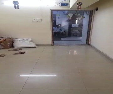 Room in  Office Space at Dadar East – for Rent