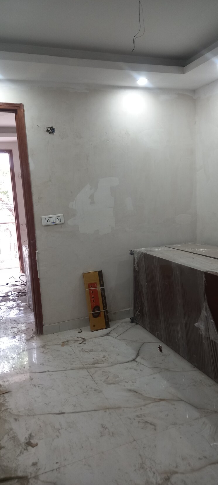 Balcony, south delhi 1.5 Bedroom 500 Sq.Ft. Independent House In South Delhi Delhi 8637768