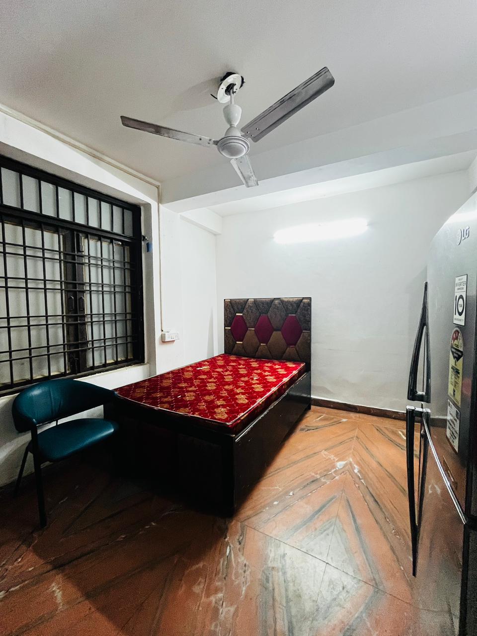 1 RkBuilder Floor For Rent in Bulider Floor 