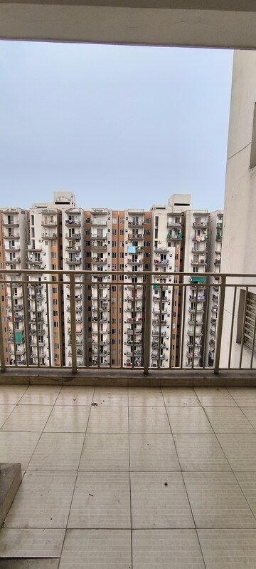 4 BHK Penthouse For Rent in Emaar Gurgaon Greens, Sector 102