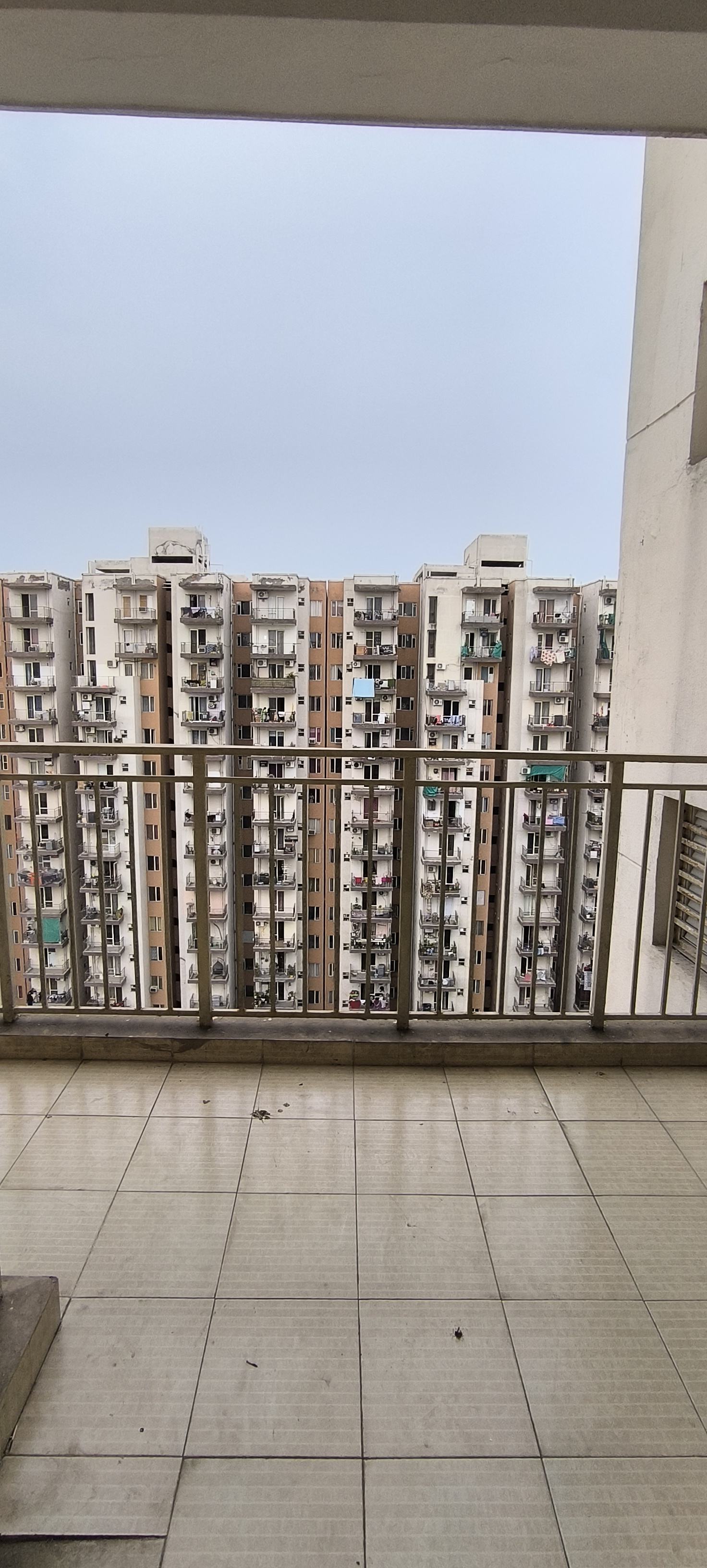 4 BHK + Servant Room,Extra Room Penthouse For Rent in Emaar Gurgaon Greens