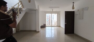 Room in 4 BHK Penthouse at Emaar Gurgaon Greens, Sector 102 – for Rent