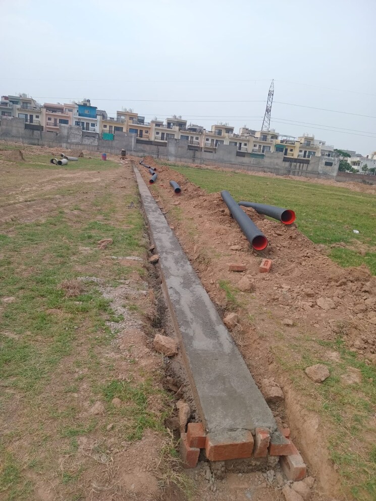 undefined, ambala highway  100 Sq.Yd. Plot In Ambala Highway Zirakpur 8637908