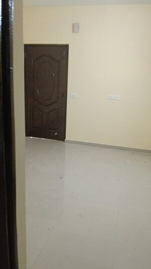 Furnished Amenities in 2 BHK Apartment at Pyramid Square 67A, Sector 67 – for Sale