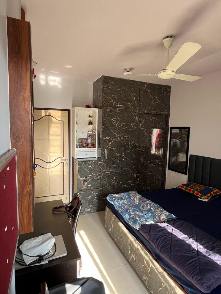 Bedroom, highland-tower 2 Bedroom 1000 Sq.Ft. Apartment In Lokhandwala Mumbai 8637820
