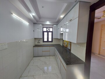Building Lobby in 3 BHK Builder Floor at Rajendra Nagar – for Sale