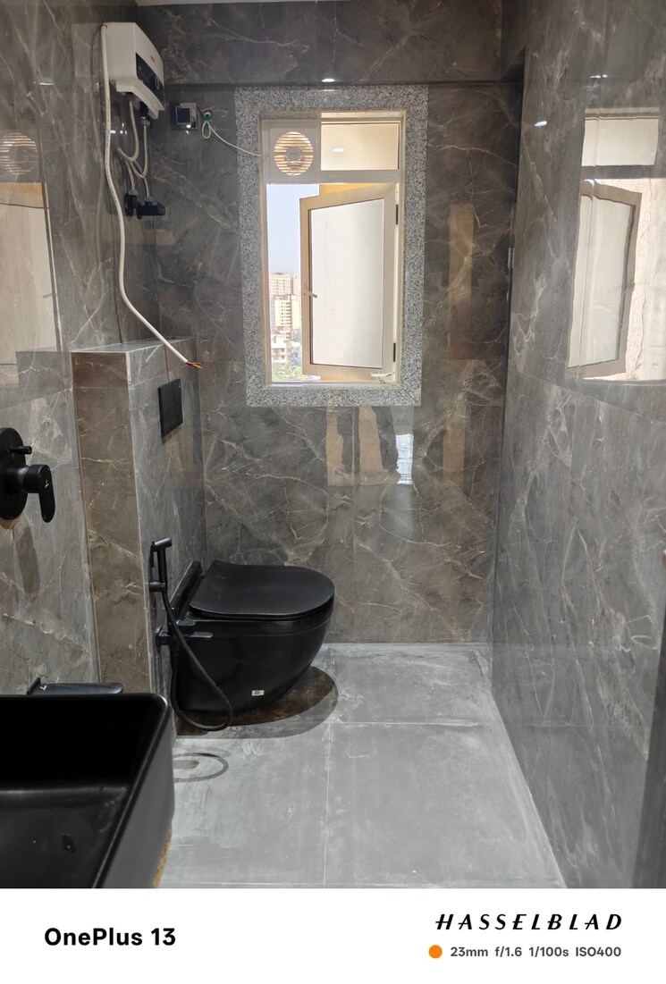 Bathroom, mahavir-galaxy 2 Bedroom 802 Sq.Ft. Apartment In Mulund West Mumbai 8637898