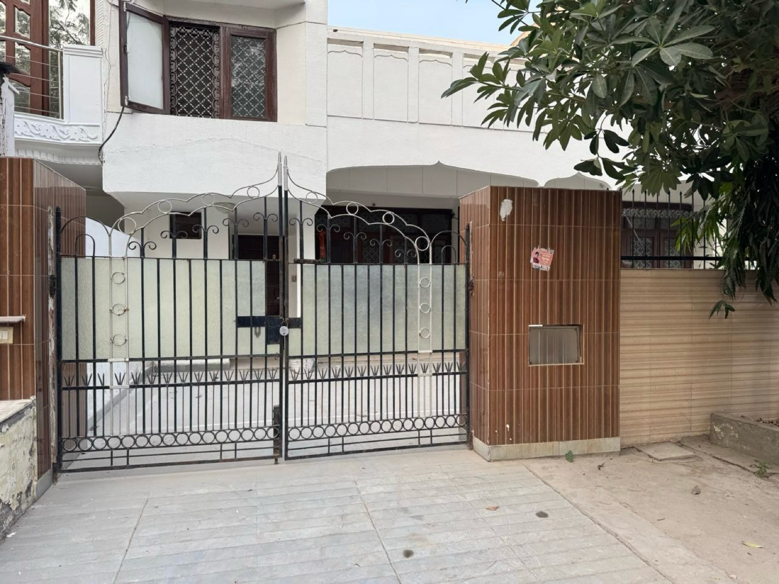 3 BHK + Pooja Room,Extra Room Independent House For Sale in Sector 16