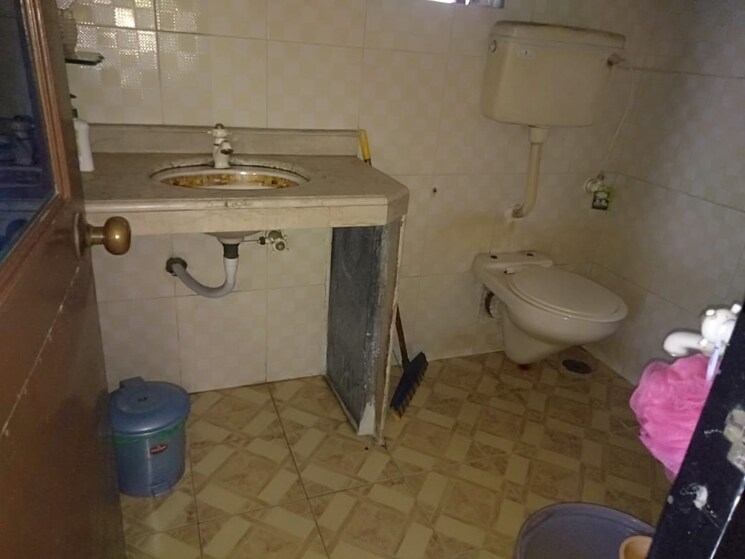 Attached Bathroom, vashi sector 10 3 Bedroom 1360 Sq.Ft. Apartment In Vashi Sector 10 Navi Mumbai 8637899