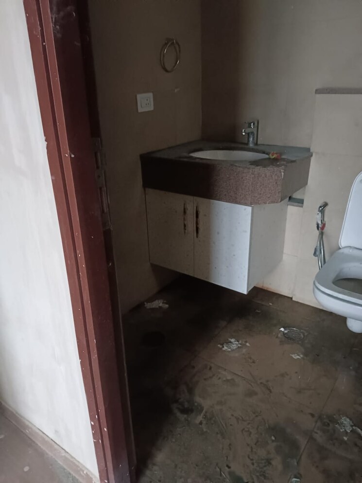 Bathroom, godrej-meridien 2 Bedroom 1366 Sq.Ft. Apartment In Sector 106 Gurgaon 8637894