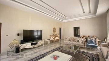 Bedroom in 3.5 BHK Builder Floor at SS Almeria, Sector 84 – for Rent
