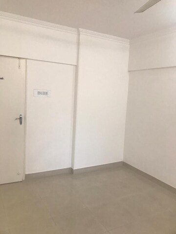 3 BHK Apartment For Rent in Serenity Tower, Andheri West